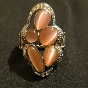 Elegant Silver and Pink Stone Ring